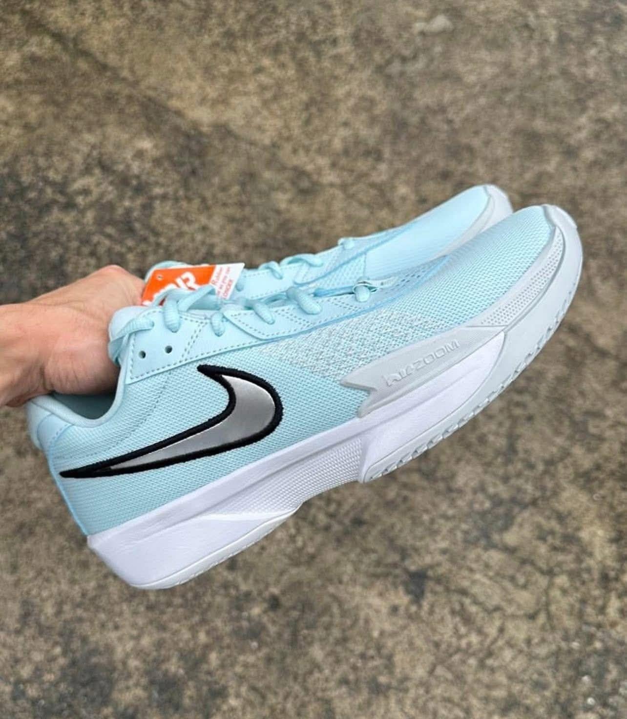 冰蓝杀疯了!Nike Air Zoom G.T. 实战党闭眼冲!